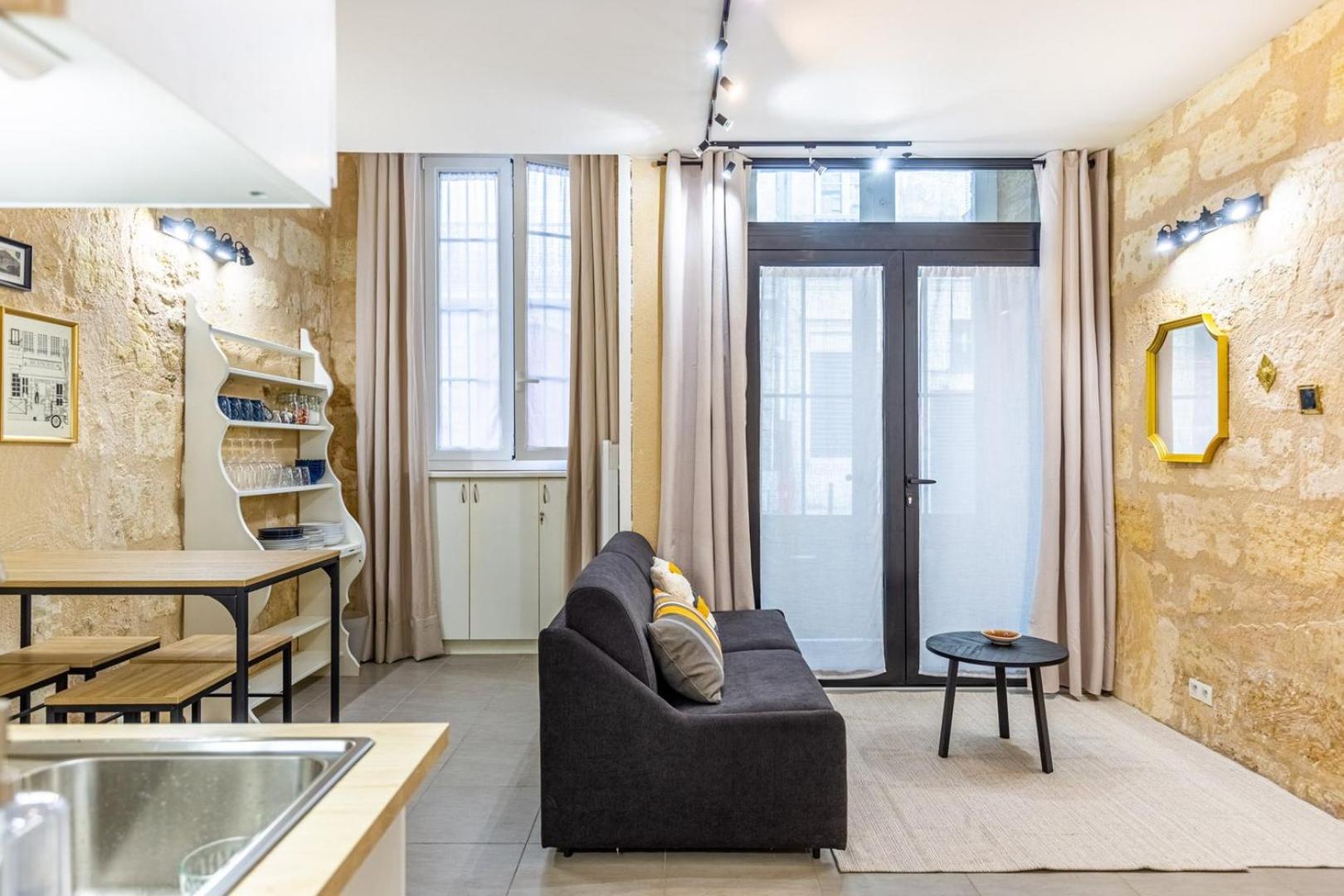 Guestready - Cozy Apt In Frederic & Isabelle Place Bordeaux Dış mekan fotoğraf